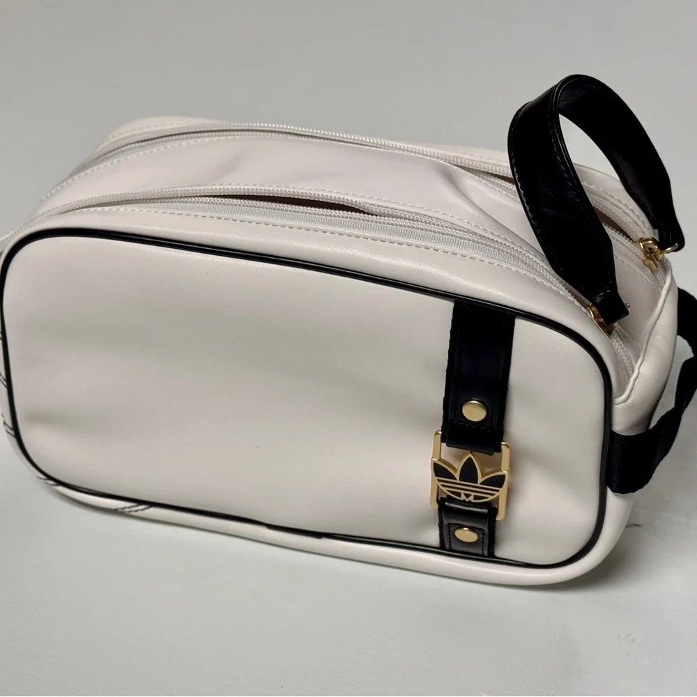 Adidas Originals Washkit Bag
